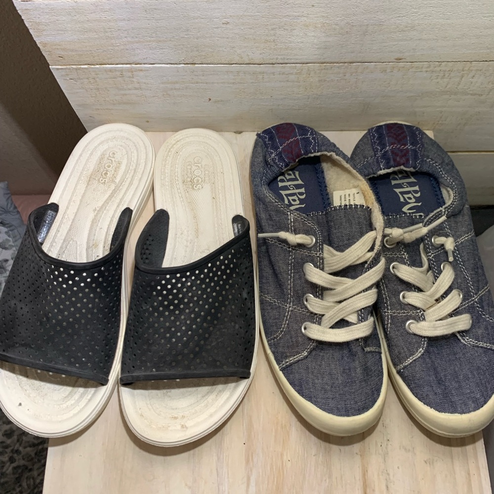 Set of 2 pairs of shoes